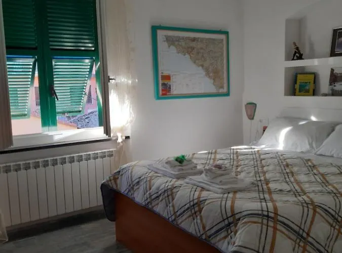 Fabienne 3* Bonassola