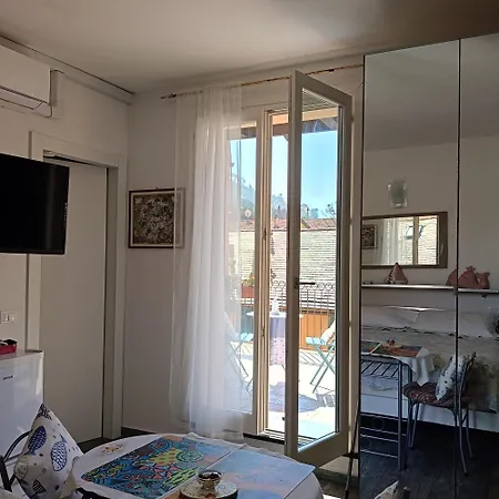 Fabienne 3* Bonassola